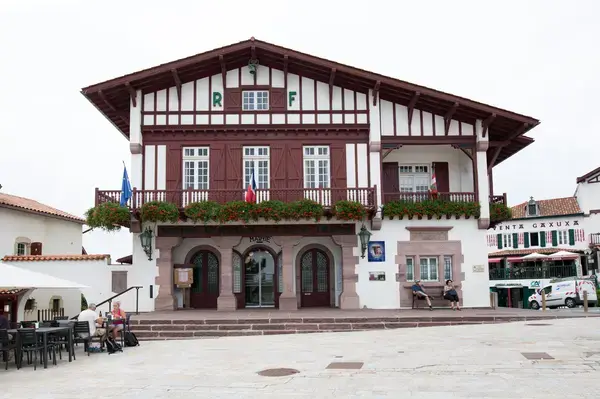 Isolation Par l’Extérieur Isolation par l'extérieur Bidart