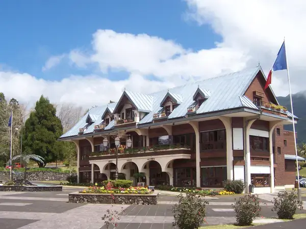 Isolation Par l’Extérieur Isolation par l'extérieur La Plaine-des-Palmistes